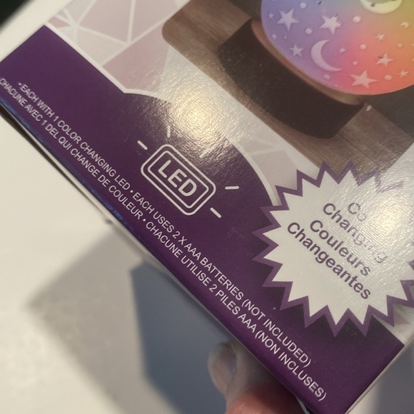 NIB Starry Night Globe Light - Picture 4 of 6